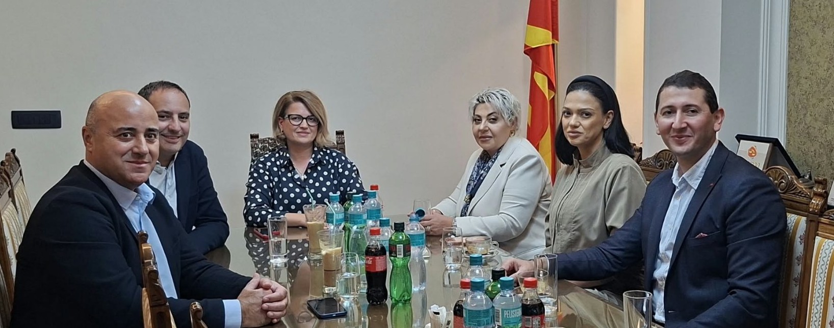 Делегација Ерменија.jpg